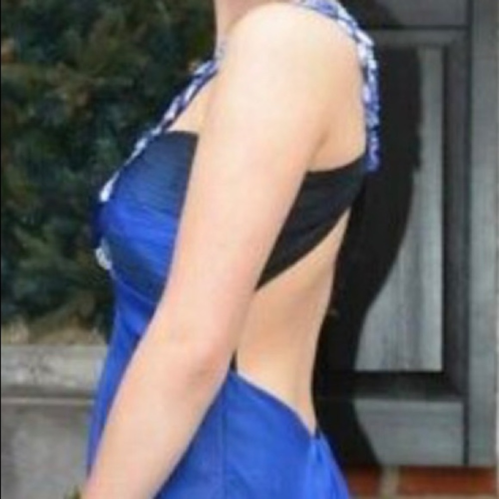 La Femme long prom dress navy blue one shoulder - Picture 4 of 4